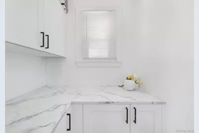 137 Longview Avenue, White Plains, NY 10605 - Photo 7