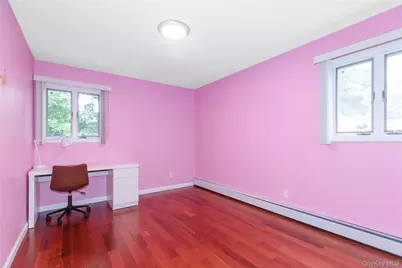 43 Elm Street, Great Neck, NY 11021 - Photo 23