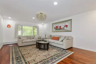 43 Elm St, Great Neck, NY 11021 - Photo 5