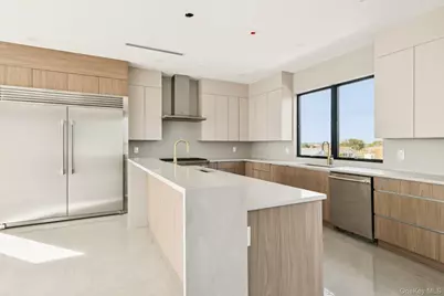 1368 Beech Street, Atlantic Beach, NY 11509 - Photo 11