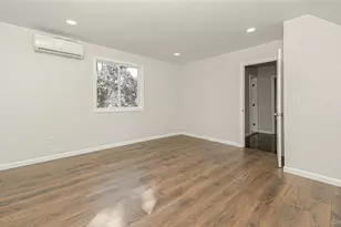 786 4th Ave, Bay Shore, NY 11706 - Photo 7