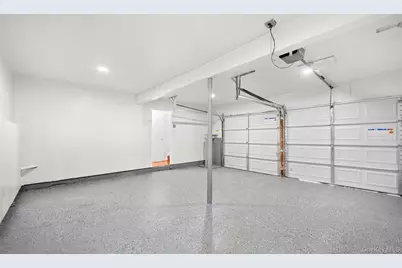 1426 Forest Avenue, Baldwin, NY 11510 - Photo 17