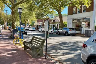 35 N Riley Ave, Mattituck, NY 11952 - Photo 7