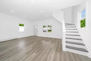 24 Calvert Ave, West Babylon, NY 11704 - Photo 13