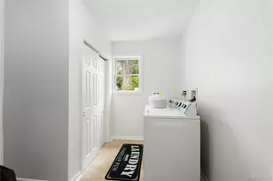 179 Caterson Terrace, Hartsdale, NY 10530 - Photo 9