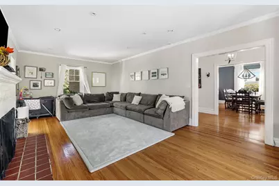 126 N Broadway, White Plains, NY 10603 - Photo 5