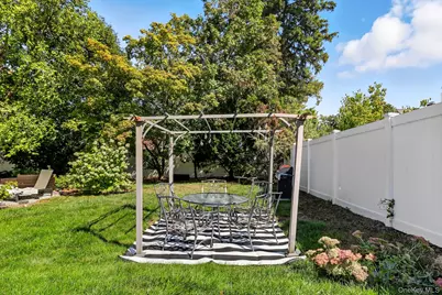 126 N Broadway, White Plains, NY 10603 - Photo 37