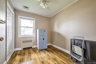 11 Jamaica Ave, Plainview, NY 11803 - Photo 13