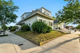 96-20 160th Ave, Howard Beach, NY 11414 - Photo 19