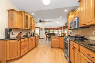 84 Lake Rd, Greenlawn, NY 11740 - Photo 11