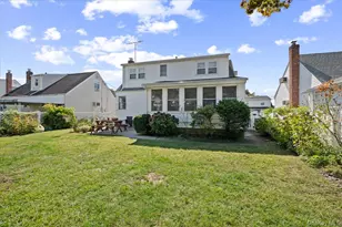 34 Audrey Ave, Plainview, NY 11803 - Photo 21