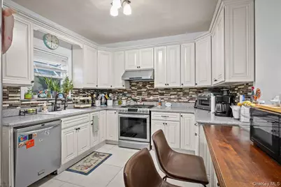 15427 11th Avenue, Whitestone, NY 11357 - Photo 3