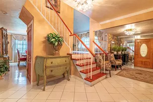 6 Linden St, Selden, NY 11784 - Photo 5