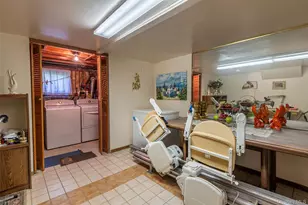 6 Linden St, Selden, NY 11784 - Photo 25