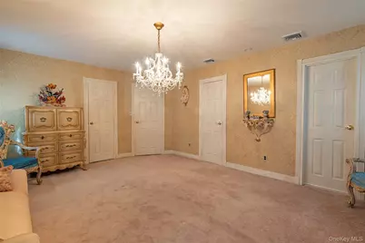 6 Linden Street, Selden, NY 11784 - Photo 19