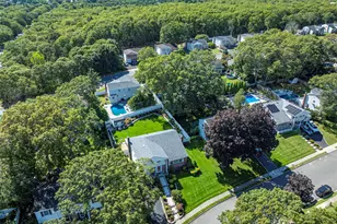 6 Linden St, Selden, NY 11784 - Photo 35