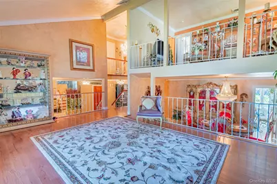 6 Linden Street, Selden, NY 11784 - Photo 9