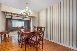 34 Midland Rd, Roslyn Heights, NY 11577 - Photo 7