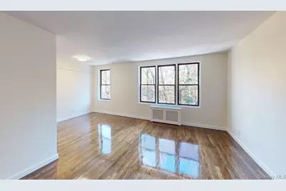 678 Warburton Avenue #6L, Yonkers, NY 10701 - Photo 7