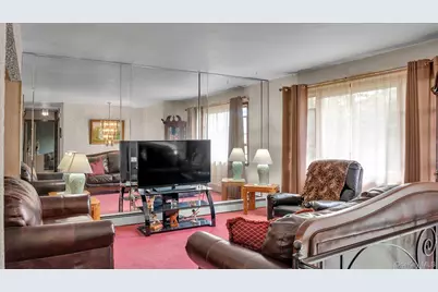 13 New Hampshire Avenue, Bay Shore, NY 11706 - Photo 3