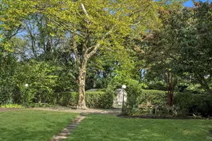 13 New Hampshire Ave, Bay Shore, NY 11706 - Photo 11