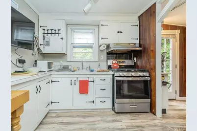 171 8th Avenue, Sea Cliff, NY 11579 - Photo 15