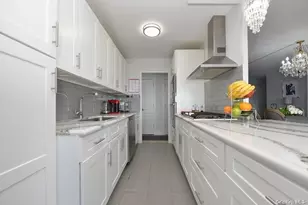 61-20 Grand Central Pkwy, Forest Hills, NY 11375 - Photo 19