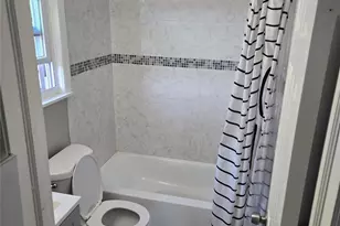 2022 Bay Shore Ave, Bay Shore, NY 11706 - Photo 5