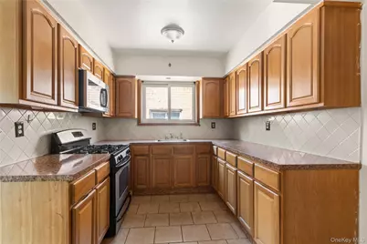 1163 Havemeyer Avenue, Bronx, NY 10462 - Photo 15