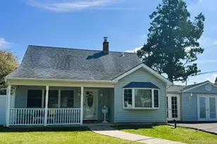 33 Chapel Ln, Levittown, NY 11756 - Photo 29