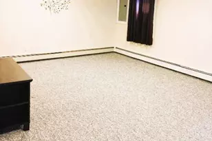 33 Chapel Ln, Levittown, NY 11756 - Photo 9