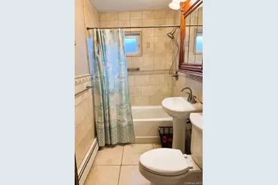 33 Chapel Lane, Levittown, NY 11756 - Photo 15