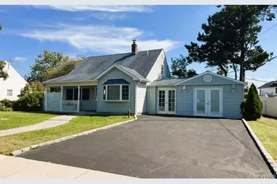 33 Chapel Lane, Levittown, NY 11756 - Photo 31