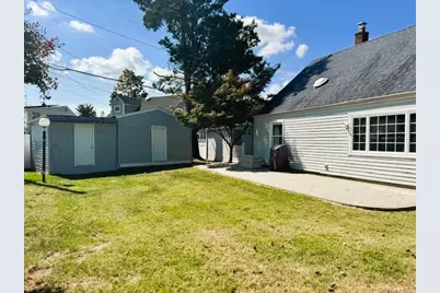 33 Chapel Lane, Levittown, NY 11756 - Photo 27