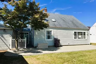 33 Chapel Ln, Levittown, NY 11756 - Photo 25