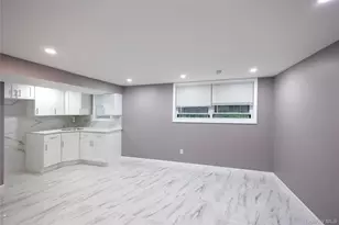 240-02 65th Ave, Little Neck, NY 11362 - Photo 27