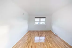 240-02 65th Ave, Little Neck, NY 11362 - Photo 17