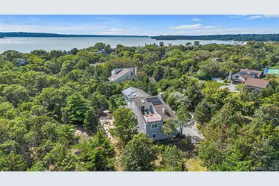 7 Beach Plum Drive, Northport, NY 11768 - Photo 37