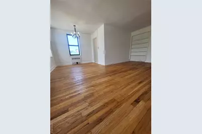 [Address not provided], Hollis, NY 11423 - Photo 7