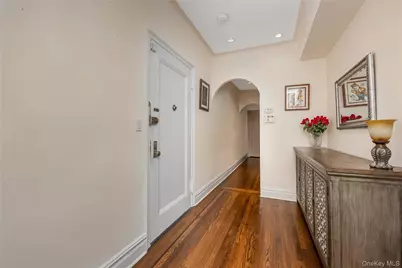 1 Meadow Drive #1K, Woodmere, NY 11598 - Photo 7