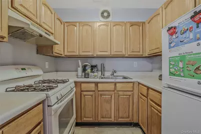 747 Essex Street, Brooklyn, NY 11208 - Photo 17