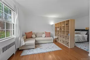 182 Pinewood Rd, Hartsdale, NY 10530 - Photo 9