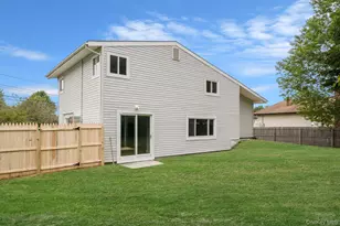 40 Gettysburg Dr, Holbrook, NY 11741 - Photo 21