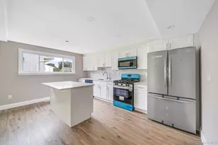 40 Gettysburg Dr, Holbrook, NY 11741 - Photo 17