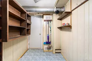 4 Comet Rd, Selden, NY 11784 - Photo 19