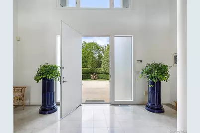 20 Hillside Road, Southampton, NY 11968 - Photo 9