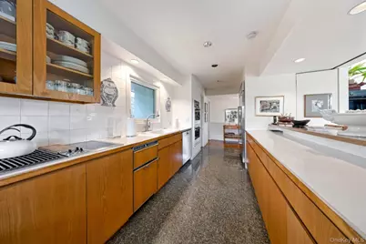 20 Hillside Road, Southampton, NY 11968 - Photo 19