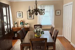 239 Mckinley Pkwy, Mineola, NY 11501 - Photo 3