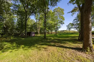 404 Gretna Rd, Hyde Park, NY 12538 - Photo 35