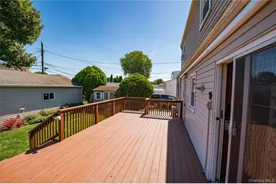 31 Garden Boulevard, Hicksville, NY 11801 - Photo 7